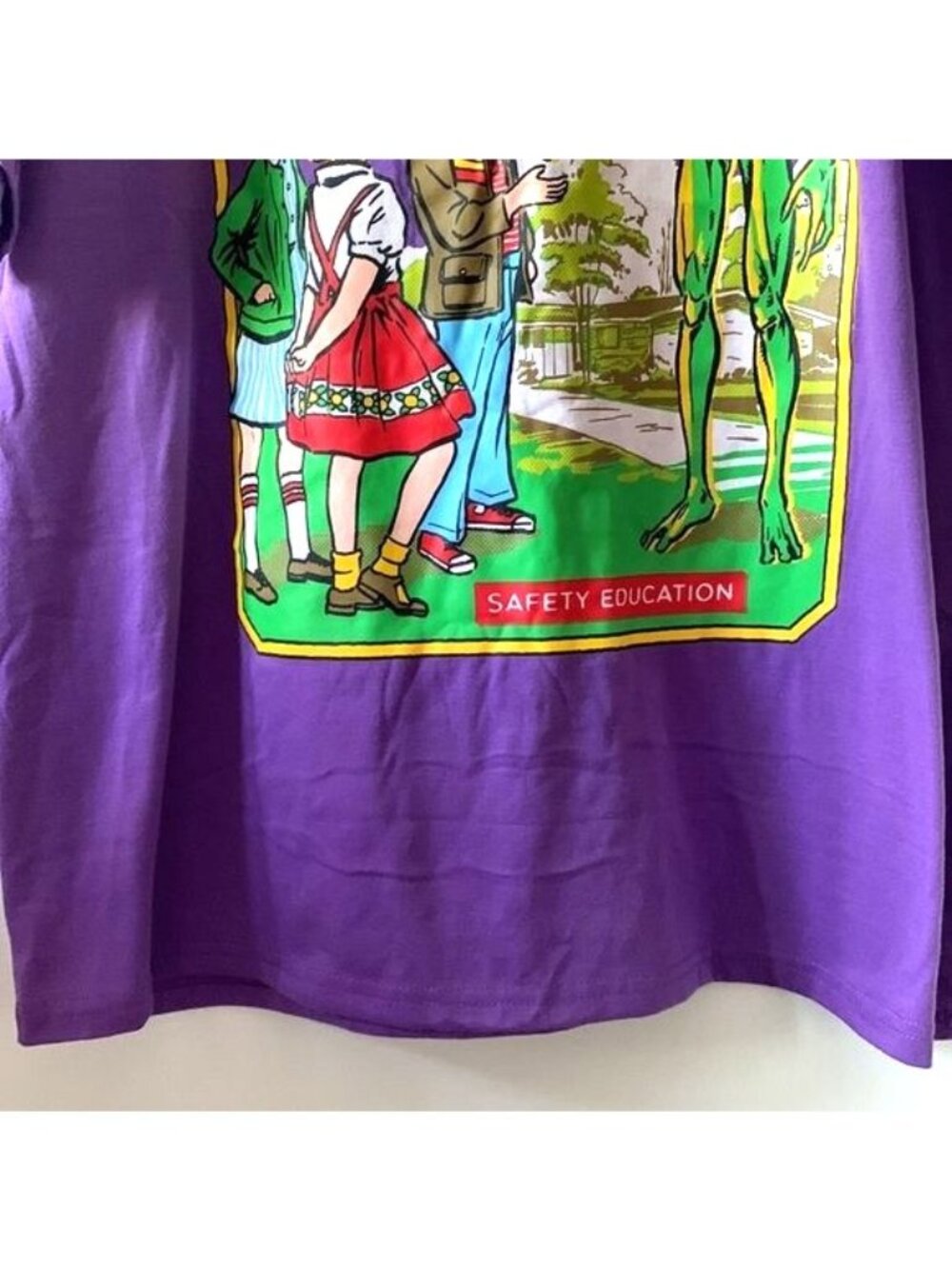 Dont Talk To Strangers Graphic T-Shirt Romwe L Purple Alien Print - Picture 4 of 8